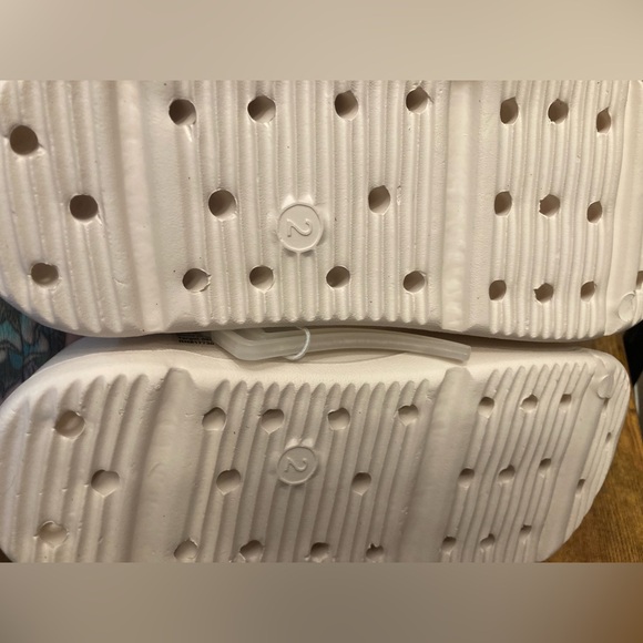 Kids' Edie Platform Slide Sandals - Art Class™ White Slip-on Open Toe Size 2 new - Picture 6 of 6